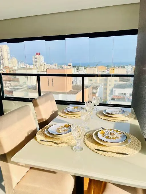 Lindíssimo apartamento vista mar 600m da praia-1